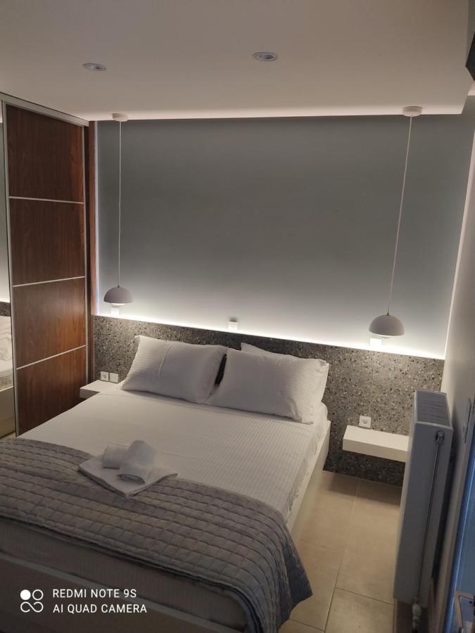 Blue Rose Luxury And Comfort Apartment At The Centre Of Preveza Bagian luar foto